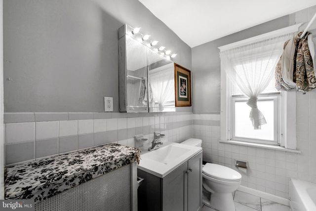 7210 SPRUCE ST, Upper Darby, PA 19082