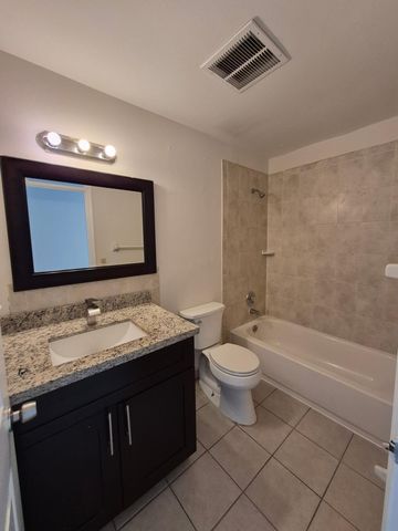 3198 49th Lane S, Lake Worth, FL 33461