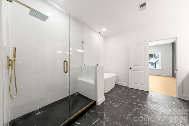 1800 Vinton Street, Charlotte, NC 28216