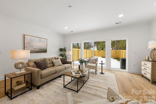 1800 Vinton Street, Charlotte, NC 28216