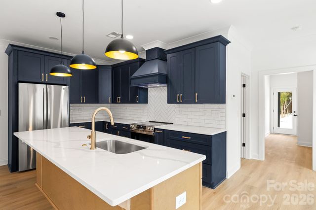 1800 Vinton Street, Charlotte, NC 28216