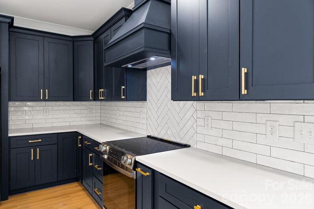 1800 Vinton Street, Charlotte, NC 28216