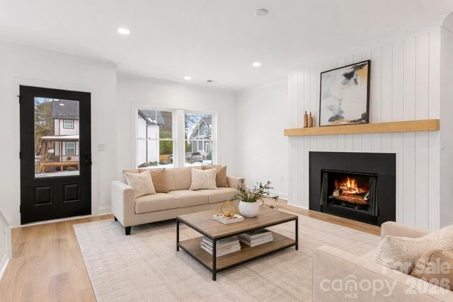 1800 Vinton Street, Charlotte, NC 28216