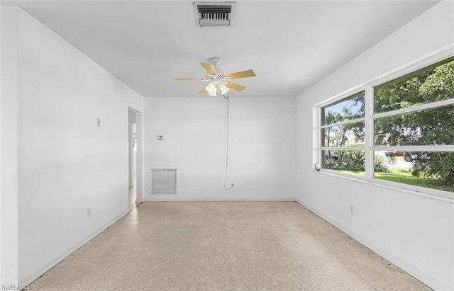 213 SE 47th ST, Cape Coral, FL 33904