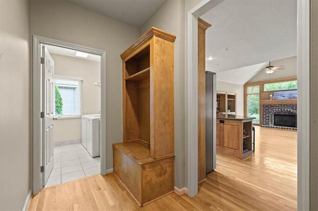 8426 Haven Street, Lenexa, KS 66219