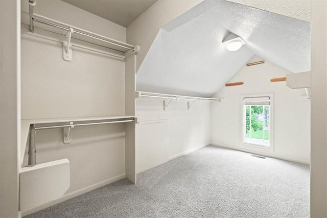 8426 Haven Street, Lenexa, KS 66219