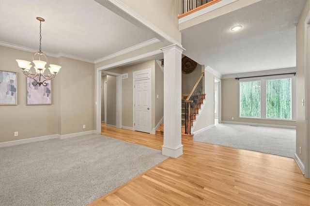 8426 Haven Street, Lenexa, KS 66219