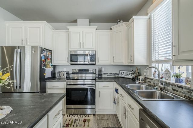 650 N Hawes Road 3215, Mesa, AZ 85207