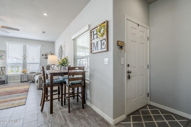 650 N Hawes Road 3215, Mesa, AZ 85207