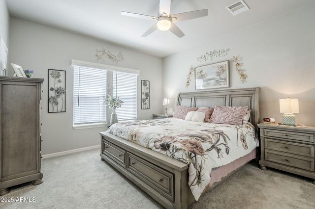 650 N Hawes Road 3215, Mesa, AZ 85207