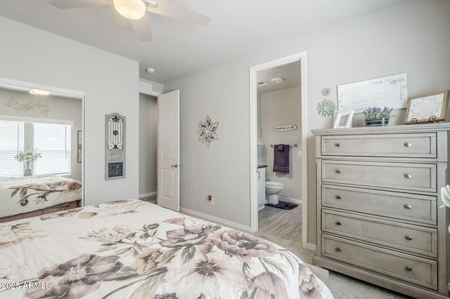 650 N Hawes Road 3215, Mesa, AZ 85207