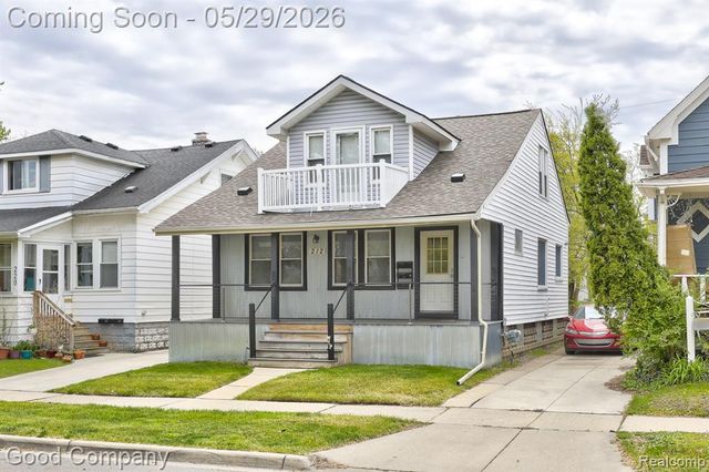 212 Ardmore Drive, Ferndale, MI 48220