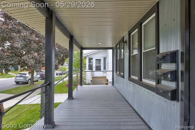 212 Ardmore Drive, Ferndale, MI 48220