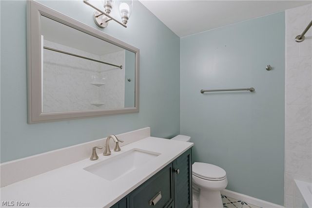 30223 Chatham Point Drive, Bay Village, OH 44140