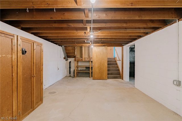 30223 Chatham Point Drive, Bay Village, OH 44140