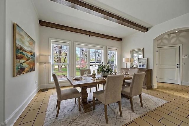 1425 N Manchester Avenue, Edmond, OK 73034