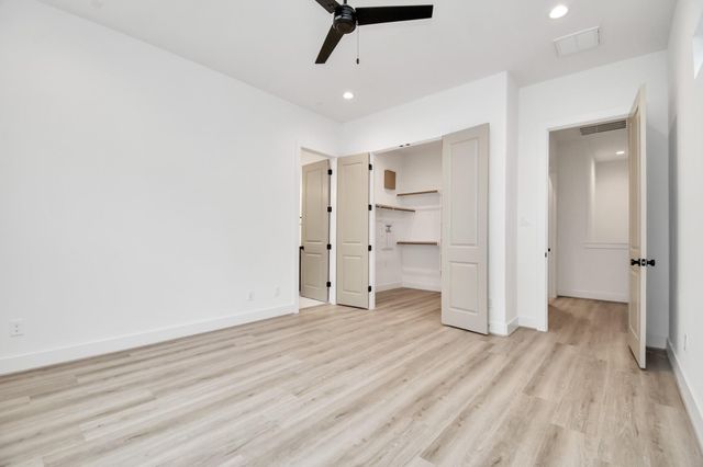 2335 Eagle St, Houston, TX 77004