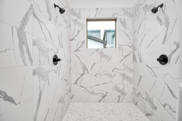 2335 Eagle St, Houston, TX 77004