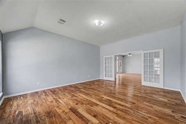 3615 Turtle Cove Drive, Pasadena, TX 77505