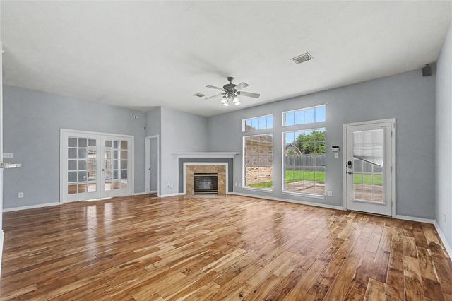 3615 Turtle Cove Drive, Pasadena, TX 77505