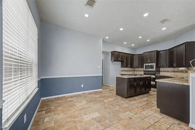 3615 Turtle Cove Drive, Pasadena, TX 77505