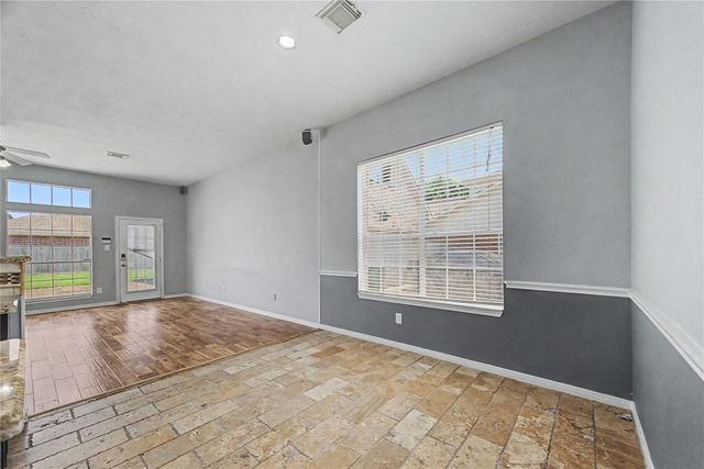 3615 Turtle Cove Drive, Pasadena, TX 77505