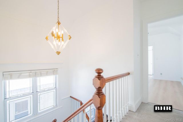 154 Beaumont Street, Brooklyn, NY 11235