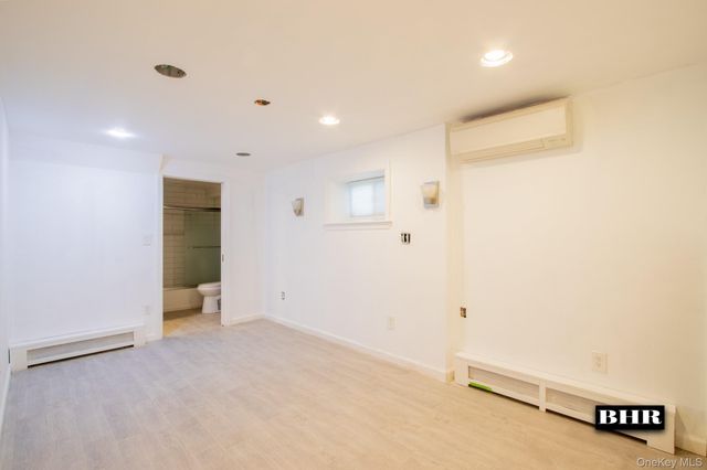 154 Beaumont Street, Brooklyn, NY 11235