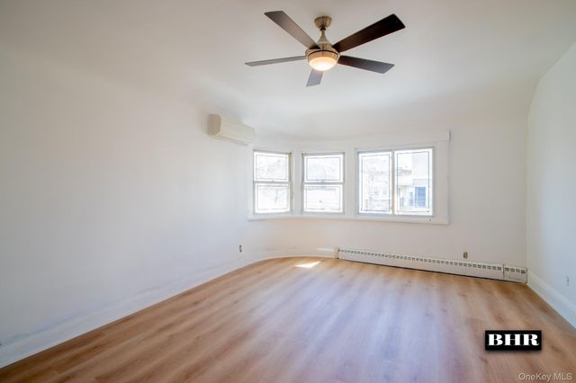 154 Beaumont Street, Brooklyn, NY 11235