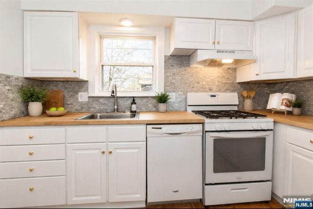 43 Conforti Avenue 83, West Orange, NJ 07052