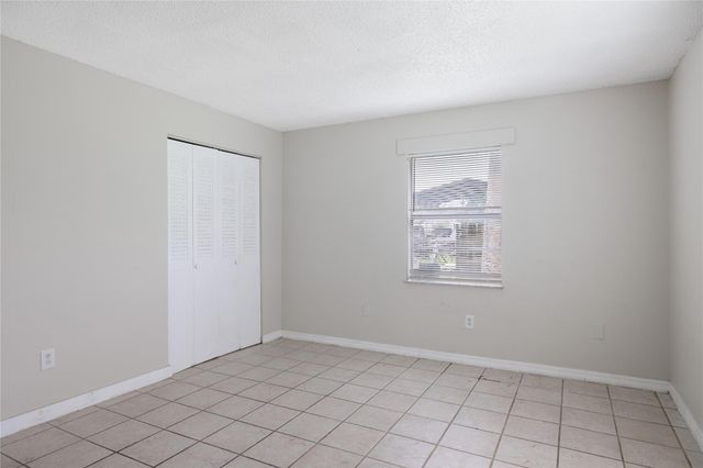 4404 35th Ave, Vero Beach, FL 32967