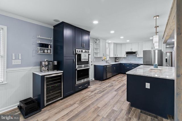 1436 OAK BLUFF RD, Edgewater, MD 21037