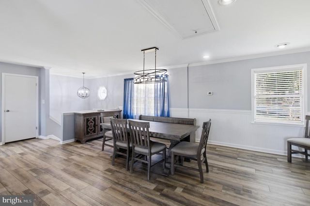 1436 OAK BLUFF RD, Edgewater, MD 21037