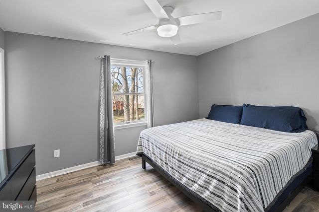 1436 OAK BLUFF RD, Edgewater, MD 21037