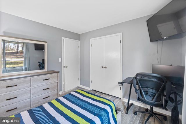 1436 OAK BLUFF RD, Edgewater, MD 21037