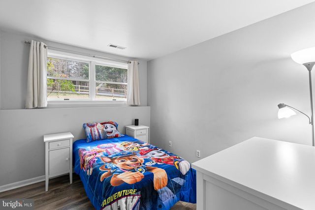 1436 OAK BLUFF RD, Edgewater, MD 21037