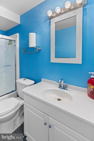 1436 OAK BLUFF RD, Edgewater, MD 21037