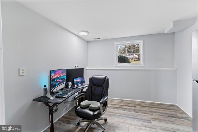 1436 OAK BLUFF RD, Edgewater, MD 21037