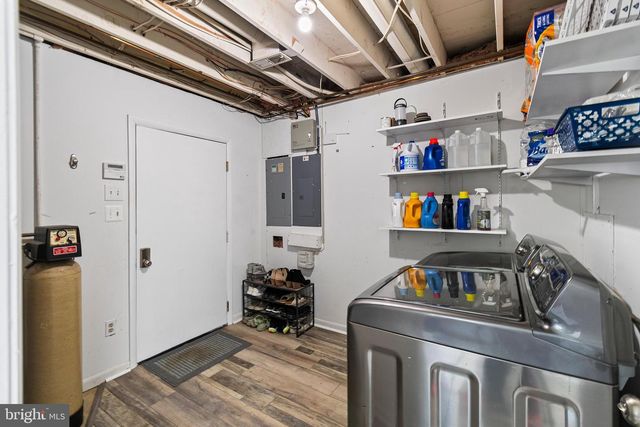 1436 OAK BLUFF RD, Edgewater, MD 21037