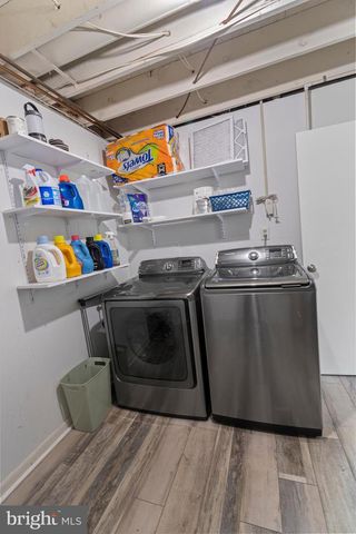 1436 OAK BLUFF RD, Edgewater, MD 21037