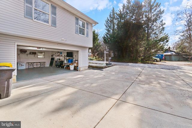 1436 OAK BLUFF RD, Edgewater, MD 21037