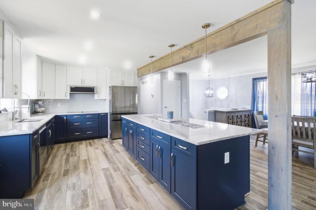 1436 OAK BLUFF RD, Edgewater, MD 21037