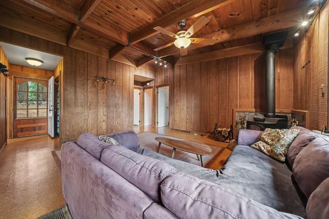 21016 Sierra Circle Dr, Pioneer, CA 95666