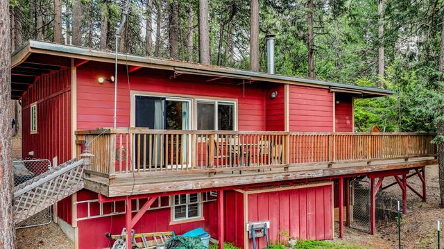 21016 Sierra Circle Dr, Pioneer, CA 95666