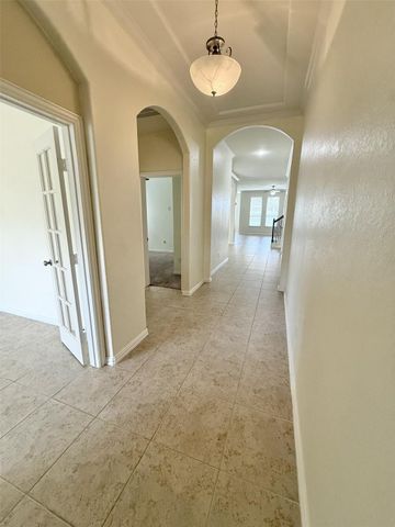 2704 Camden Hill Lane, Pearland, TX 77089