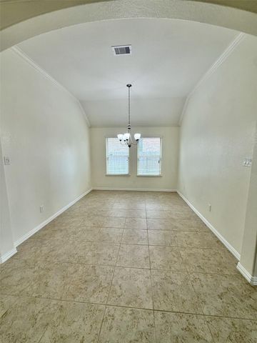 2704 Camden Hill Lane, Pearland, TX 77089