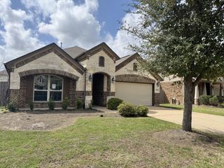 2704 Camden Hill Lane, Pearland, TX 77089