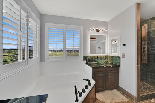 1441 BROOKSHIRE DR, Syracuse, UT 84075