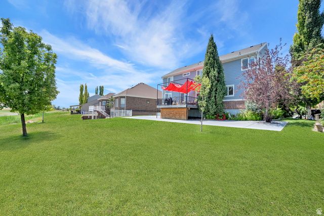 1441 BROOKSHIRE DR, Syracuse, UT 84075