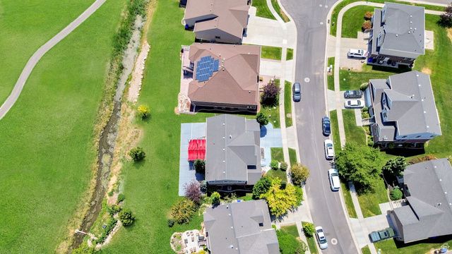 1441 BROOKSHIRE DR, Syracuse, UT 84075